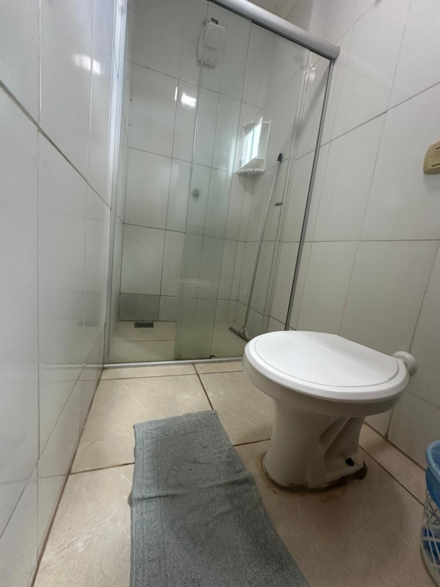 Ap Inteiro Com Ar Condicionado Apartamento *